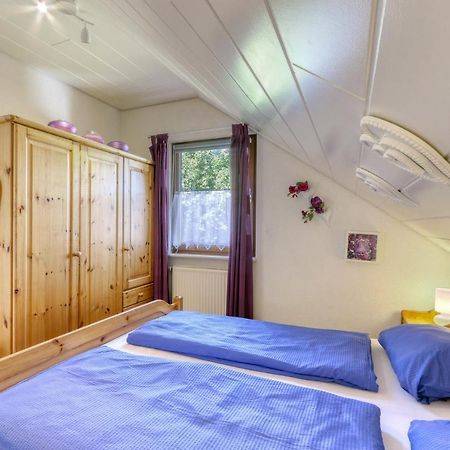 Seepark Kirchheim Ferienhaus Bei Nina Mit Sauna エクステリア 写真